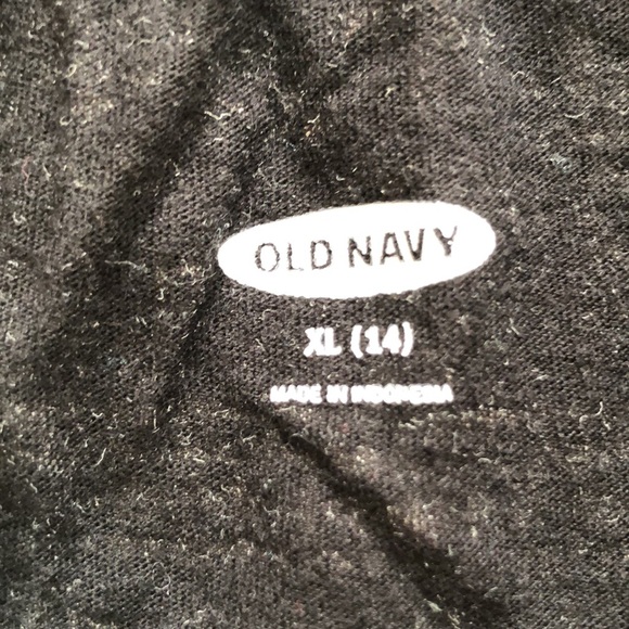 Girls old navy jumper - Picture 3 of 4